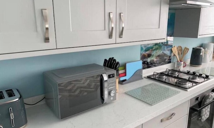 Amble Apartment | Birdsong View - comfortable apartment in Amble