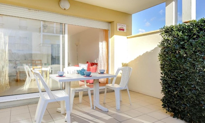 Biscarrosse Plage Apartment | Biscarrosse Plage : T2 avec Terrasse, à 50m de l’Océan et Proche Centre, Parking Privé - FR-1-521-62