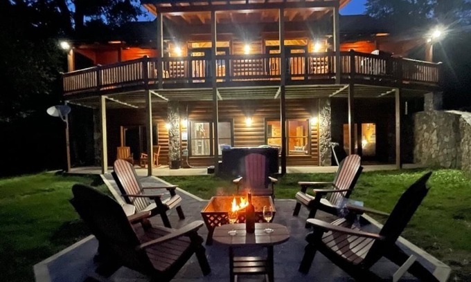 Morganton Cabin | Bit of Heavenn