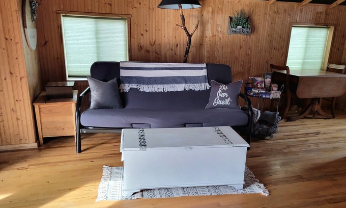 Fillmore County Apartment | BK Farm / A Cozy Guesthouse Steps from Outdoor Activities / Newburg, MN