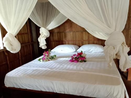 Mansuar Island House | Black Coral Raja Ampat Homestay