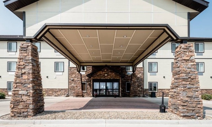 Stanley Hotel | Black Gold Suites Stanley