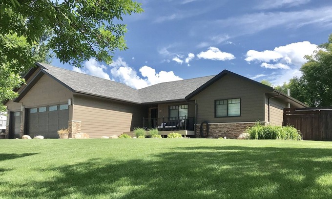 North Spearfish House | BLACK HILLS COZY HOME AWAY FROM HOME