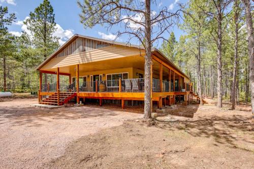 Newcastle House | Black Hills Vacation Lodge New Home! Just Opened!