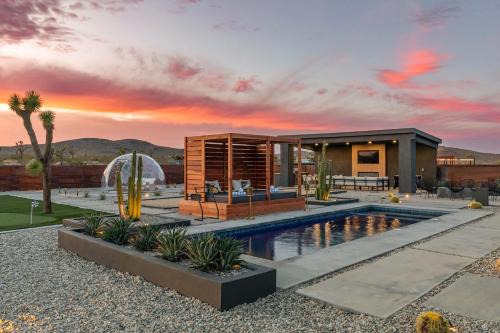 Joshua Tree House | Black Sky House