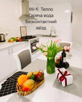 Ternopil Apartment | Black&White Нова стильна квартира на Київській