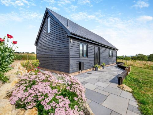 Maidstone House | Blackberry Barn
