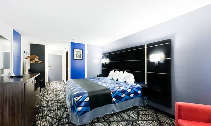 Blaine Hotel | Blaine Town Inn & Suites