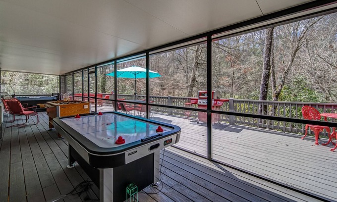 Blairsville Cabin | Blairsville River Cabin | Nottely River