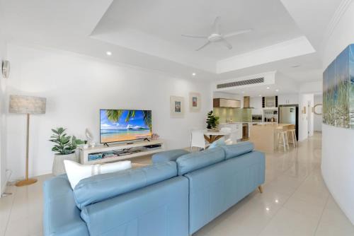 Palm Cove Apartment | Blanco at Island Views—Beautiful Beachfront Living