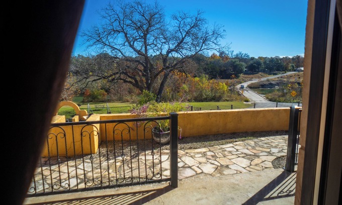 Blanco Cottage | Blanco Riverside Cottages & RV