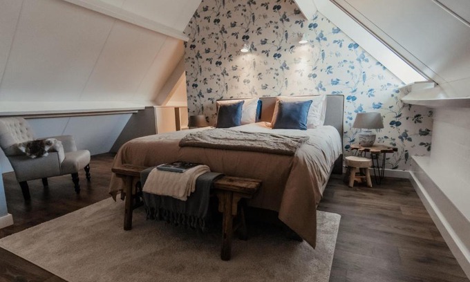 Deurne Bed & Breakfast | Blauwe Lucht