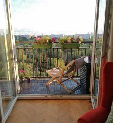 Praga Poludnie Apartment | Blisko Centrum i Saskiej Kępy, klimatyzacja