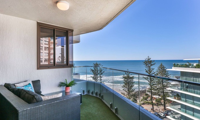 Burleigh Heads Apartment | Bliss By The Sea - Absolute Beachside Luxury