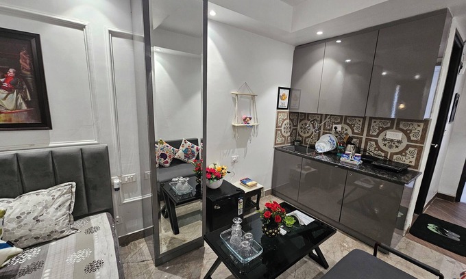 Chandigarh Apartment | Bliss Stay-bedroom apartment with AC, WiFi in fantastic Zirakpur