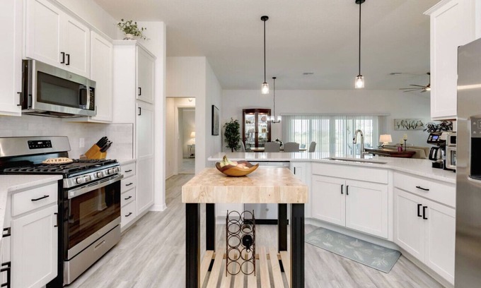 Sumter County House | Blissful Luxe Residence
