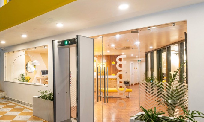 Sector 62 Hotel | Bloom Hotel - Sector 19