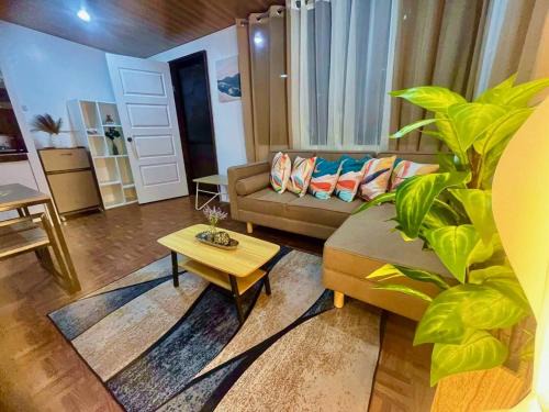 General Santos House | Bloomstone Urban Chill Cabin