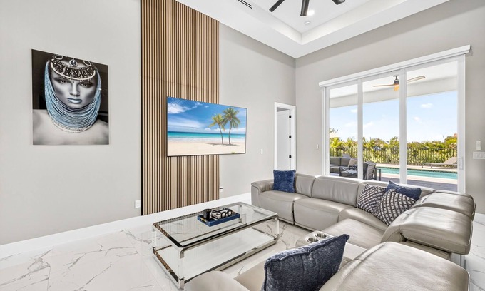 Burnt Store House | Blu Marina 5/3 salt water heated pool next to Boat Ramp.