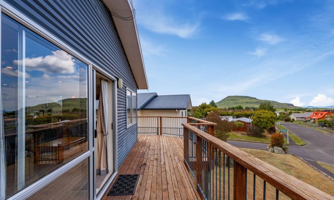 Omori House | Blue Bach - Omori Holiday Home