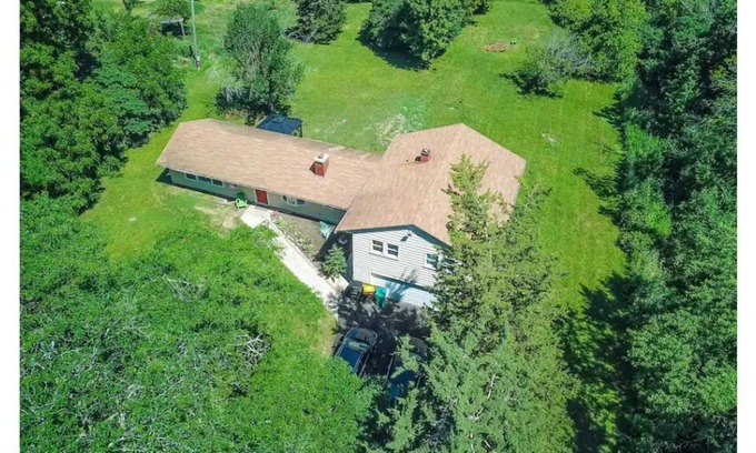 Highland Hills House | Blue Heron Lodge
