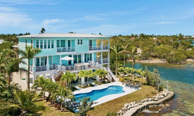 Sugarloaf Shores House | *BLUE HORIZON @ SUGARLOAF SHORES* Waterfront Home & Pool + LAST KEY SERVICES…