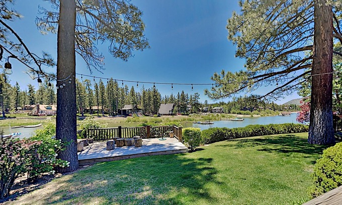 Patton Cabin | Blue Lagoon Lakefront - Lakefront, Pool Table, Dock, Outdoor Patio Area