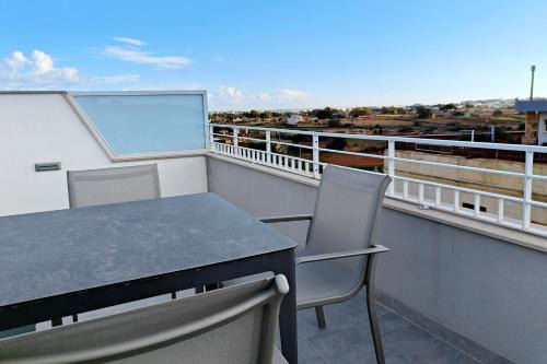 Qrendi Apartment | Blue Pearl