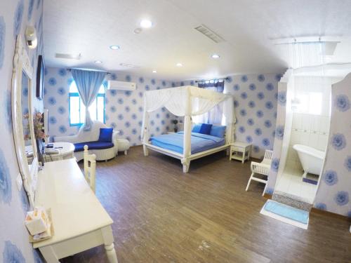 Sail Rock Beach House | Blue Sea Inn