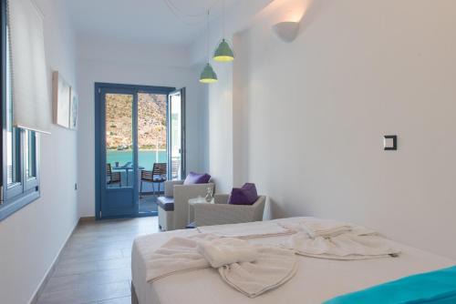 Kamares Apartment | BLUE Seaside Studio