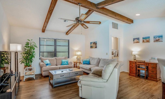 Englewood East House | Blue Skies