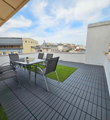 Jibert Apartment | Blue Sky Apartment