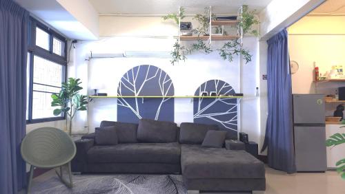 Huay Kaew Apartment | Blue Theatre Near Nimmanhaemin Road and Old City