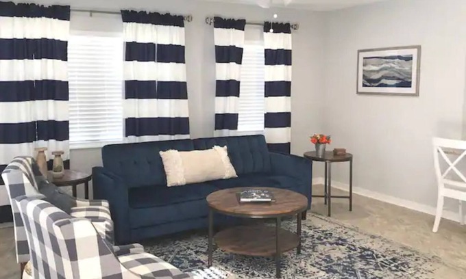 Zephyrhills West Apartment | Blue Vaca Getaway