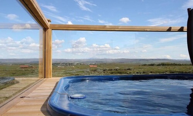Reykholt Cabin | Blue View Cabin 1A with Hot Tub