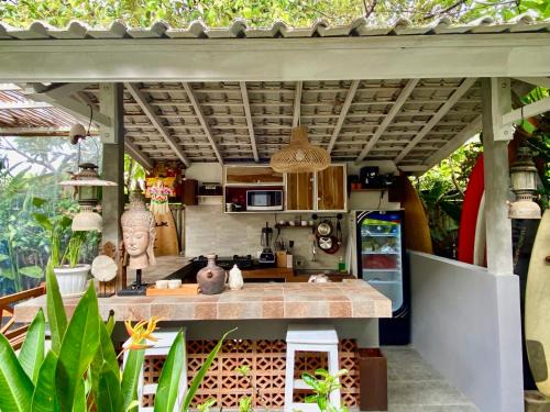 Jimbaran House | Blue Waves Balangan Homestay