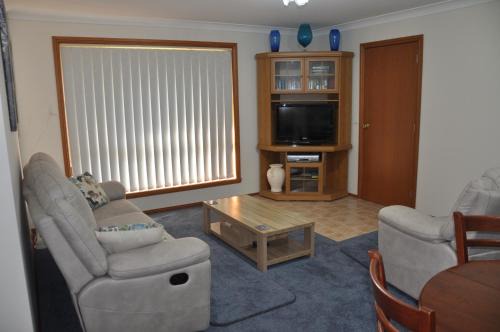 Tumut Apartment | Blue Wren Cottage