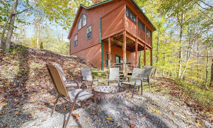 Rockbridge Cabin | Bluebird Cabin (Hocking Hills area)