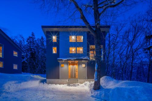 Echo Land Ski Chalet | Bluebird Chalets by The Hakuba Collection