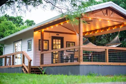 Waco Villa | Bluebonnet Trail