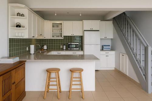 East End Apartment | BluEdge Villa VIP Resort Access