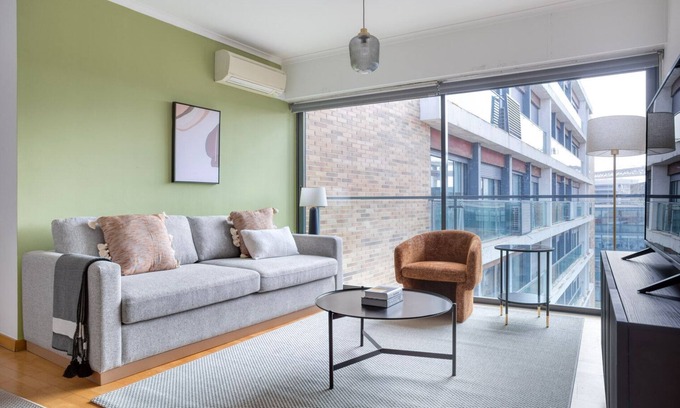 Alcantara Apartment | Blueground | Alcântara, fully furnished