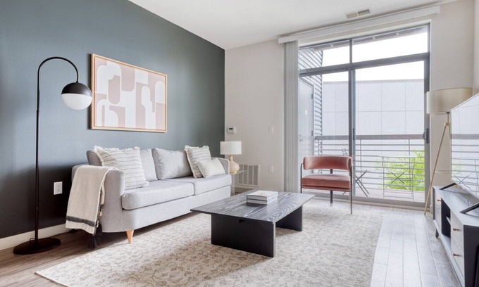 Bethesda Apartment | Blueground | Bethesda, fitness center, nr Cabin John Park