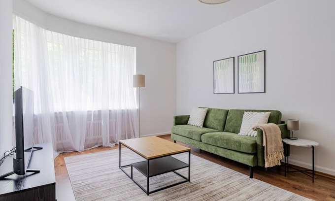 Hottingen Apartment | Blueground | Hottingen, view, nr Zurich Lake
