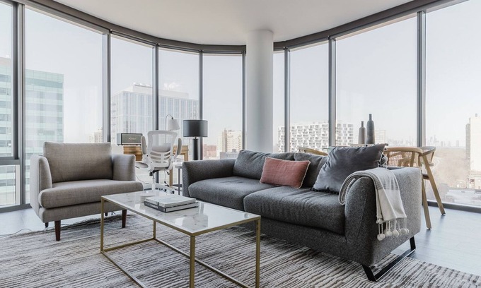 Hyde Park Apartment | Blueground | Hyde Park, AC, w/d, nr museum