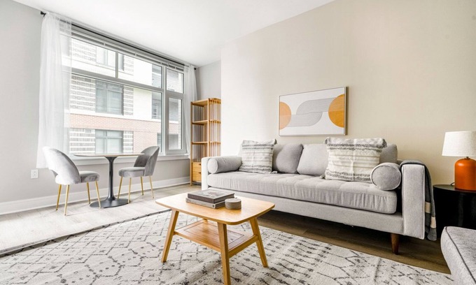 Woodmont Triangle Apartment | Blueground | Woodmont Triangle, pool, nr Cabin John Park