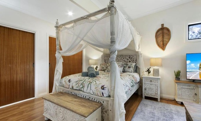 Metung House | Bluelake Cottage Metung