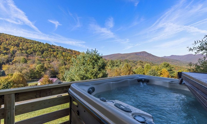 Buck Mountain Cabin | Bluff Mtn Retreat Available Labor Day Weekend!