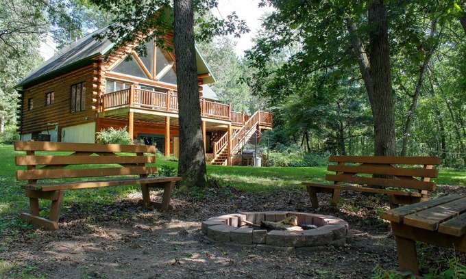Wisconsin Dells House | Bluff View on the Wisconsin River