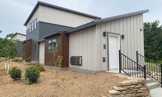 Decorah Villa | Bluffside Gardens Redbud Series Unit 7A - Pet Friendly